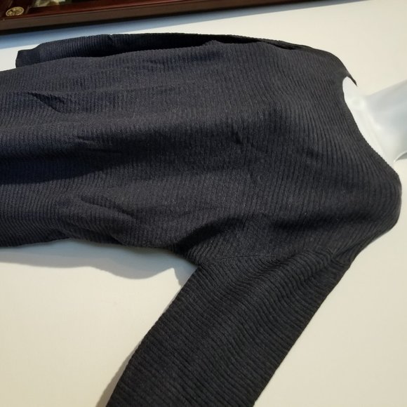 NWOT Long knit charcoal dress/ sweater - Picture 5 of 8